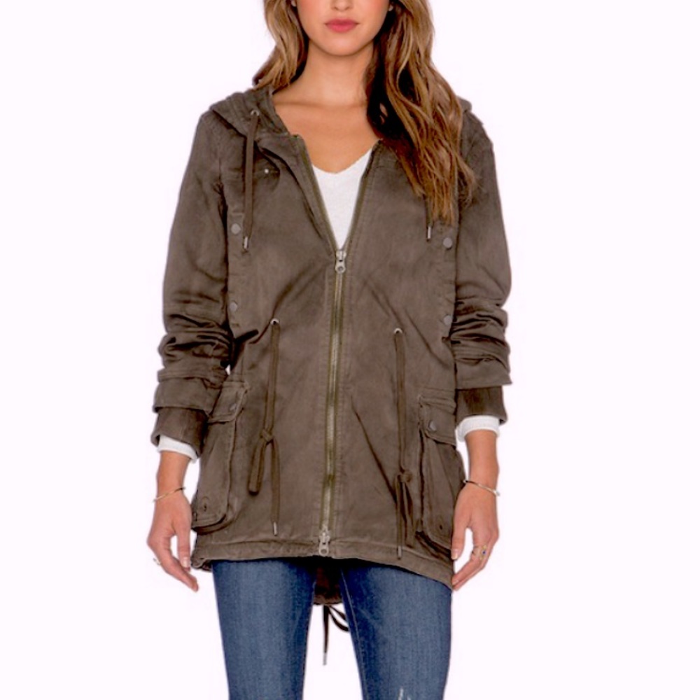 Parka jacket xs but runs a little big (s)
